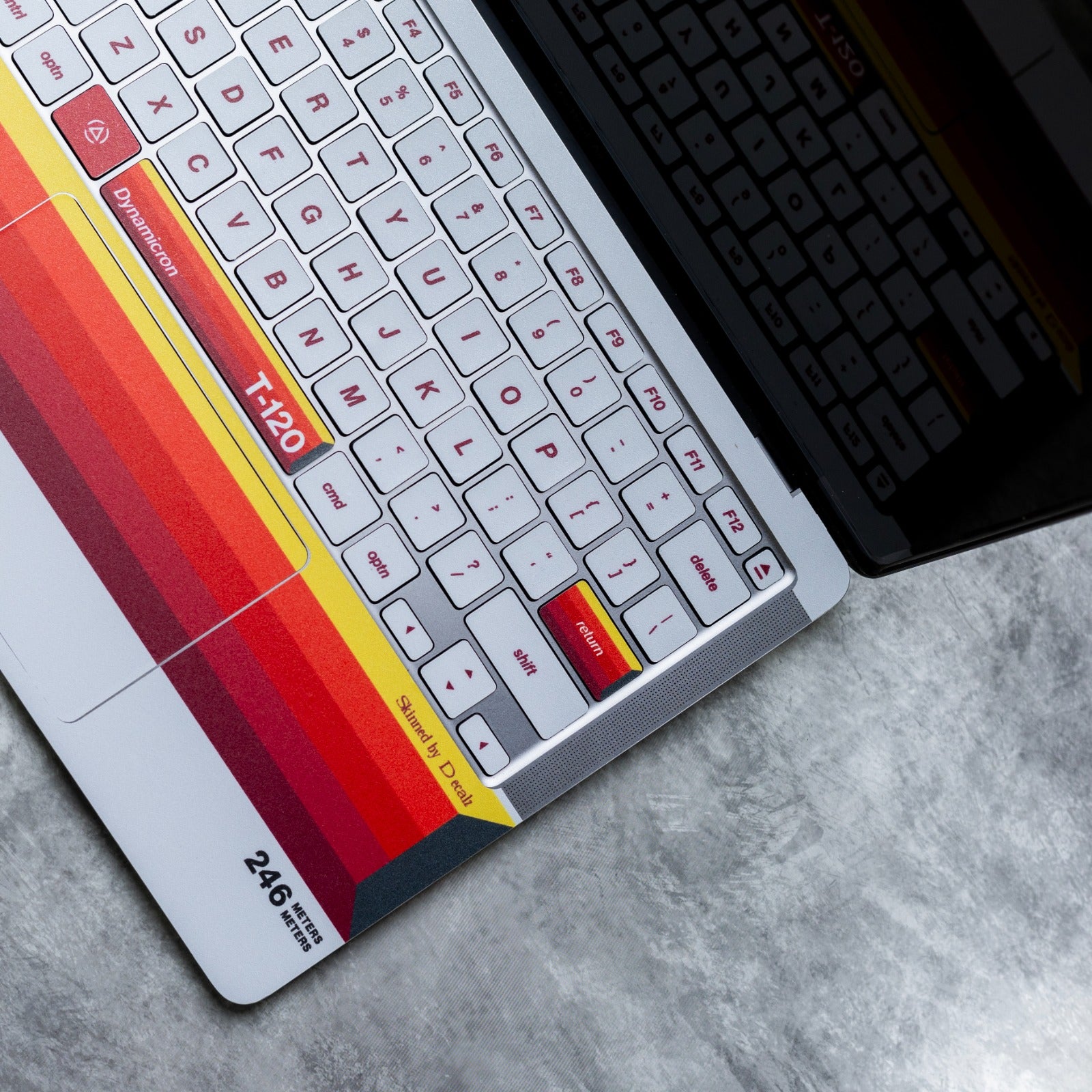 MacBook Skin – Classic VHS Look