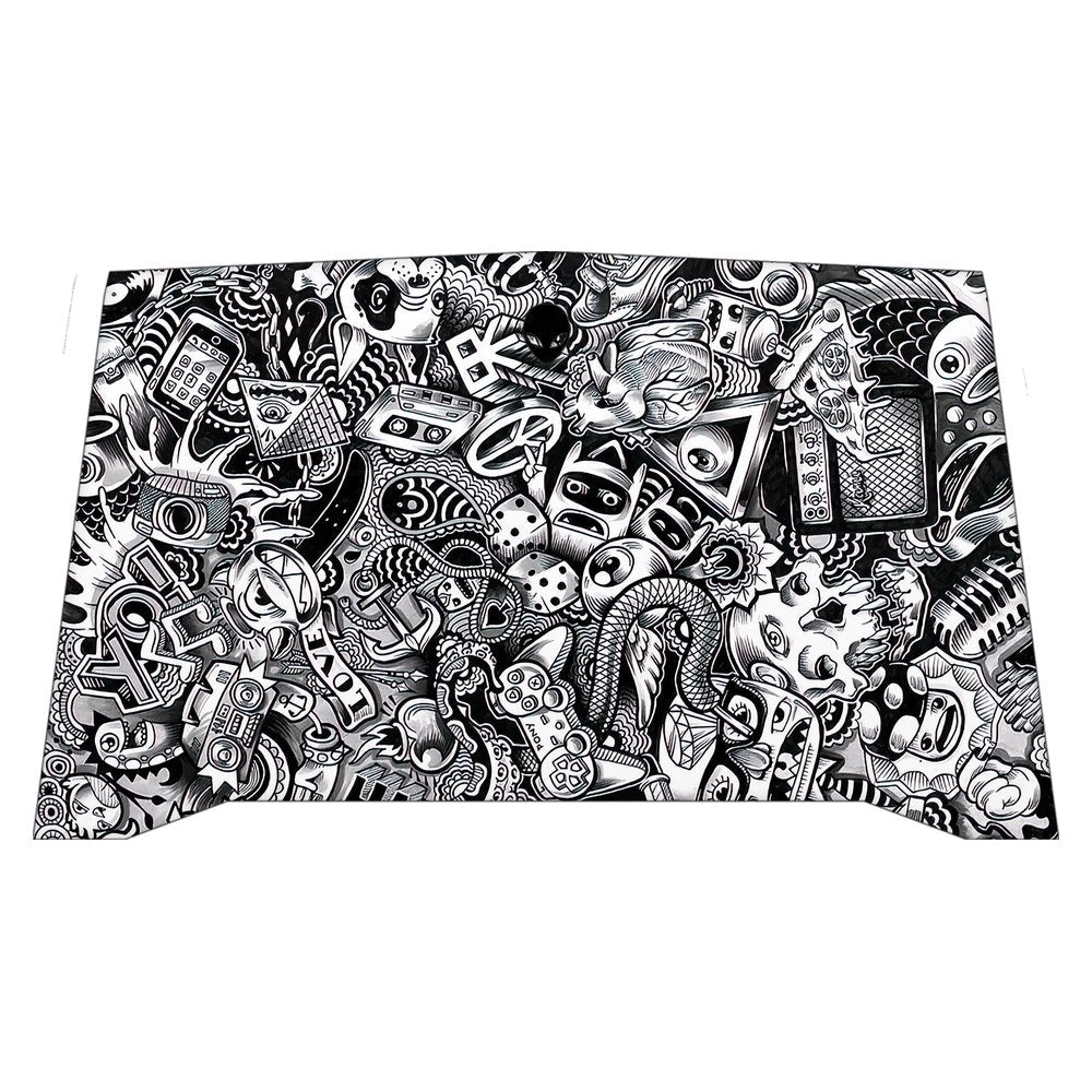 Alienware R4 P31E laptop skin - Pony Doodle
